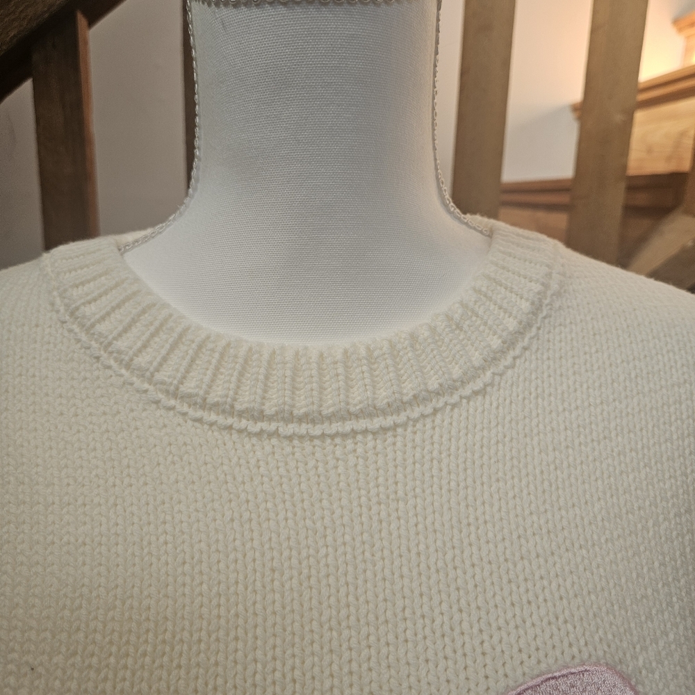 Willow & Wind Chic Ivory Sweater with Boot Design - Picture 5 of 7